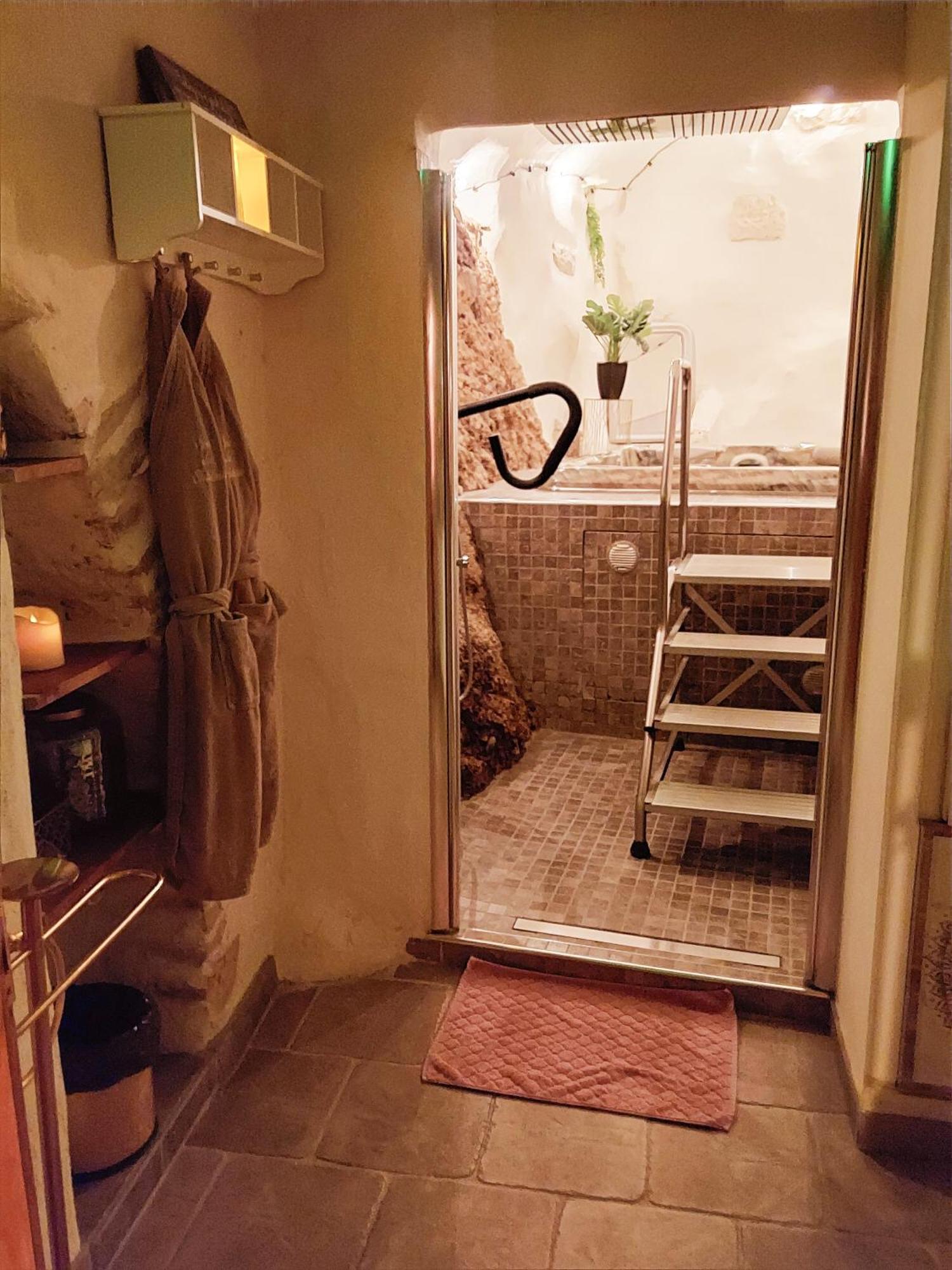Love Room Avec Spa Privatif Monaco Roquebrune-Cap-Martin Buitenkant foto